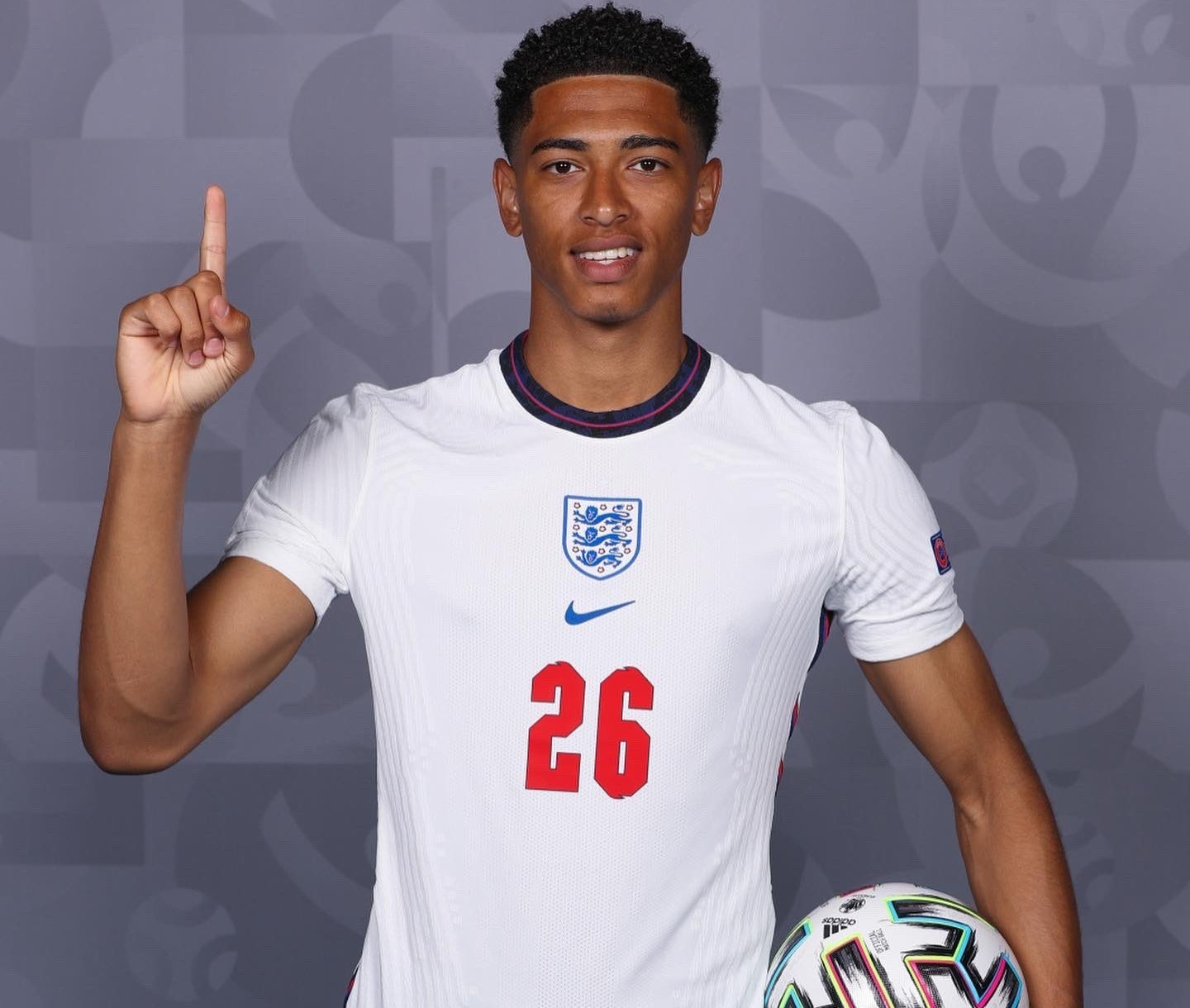 罗马诺：梅西的专访在社媒上获得超1.4亿浏览量，这让我自豪