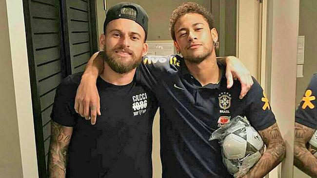 意媒：上个月跖骨骨折的梅雷特还将缺阵20天，意超杯有望复出