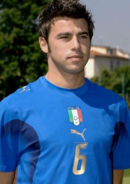 收官战梭鱼湾球市火热，大连英博小程序各价位球票均显示售罄