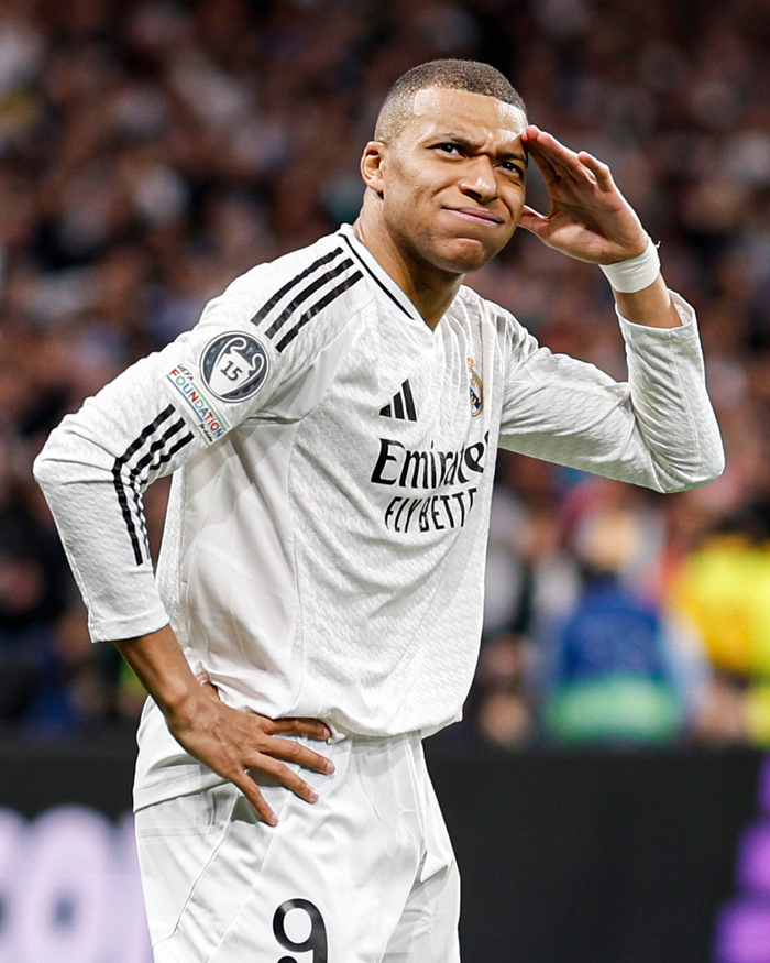 杨铭锐：对手表现得很好；自己的进球要感谢所有队友的努力