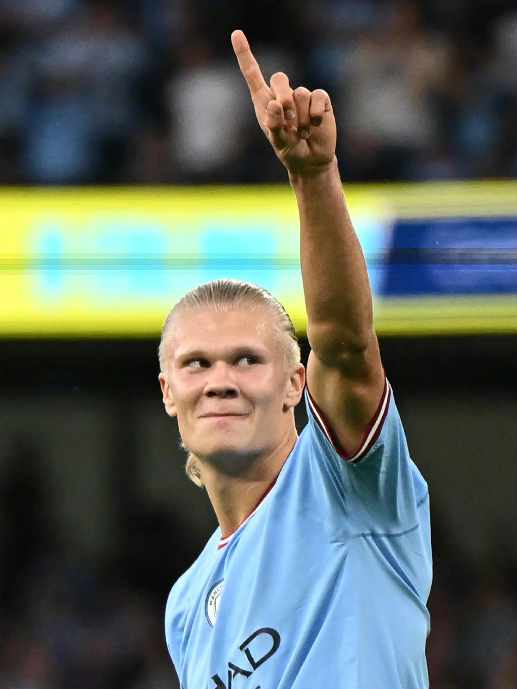 提升明显！费兰本赛季西甲已打入11球，超越个人上赛季10球